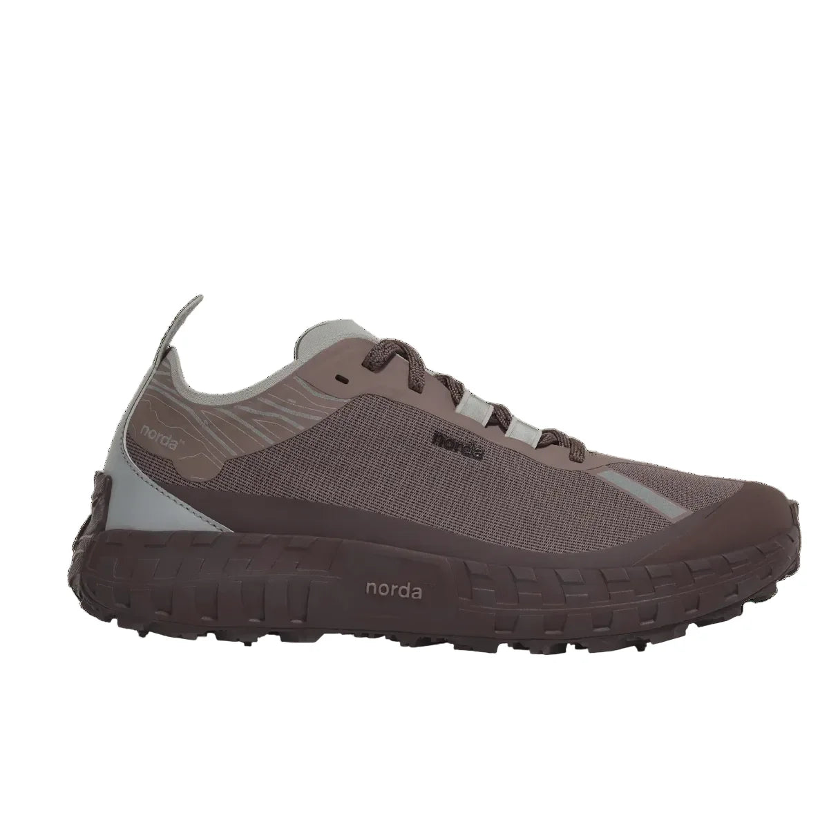 001A - Women  Sneaker