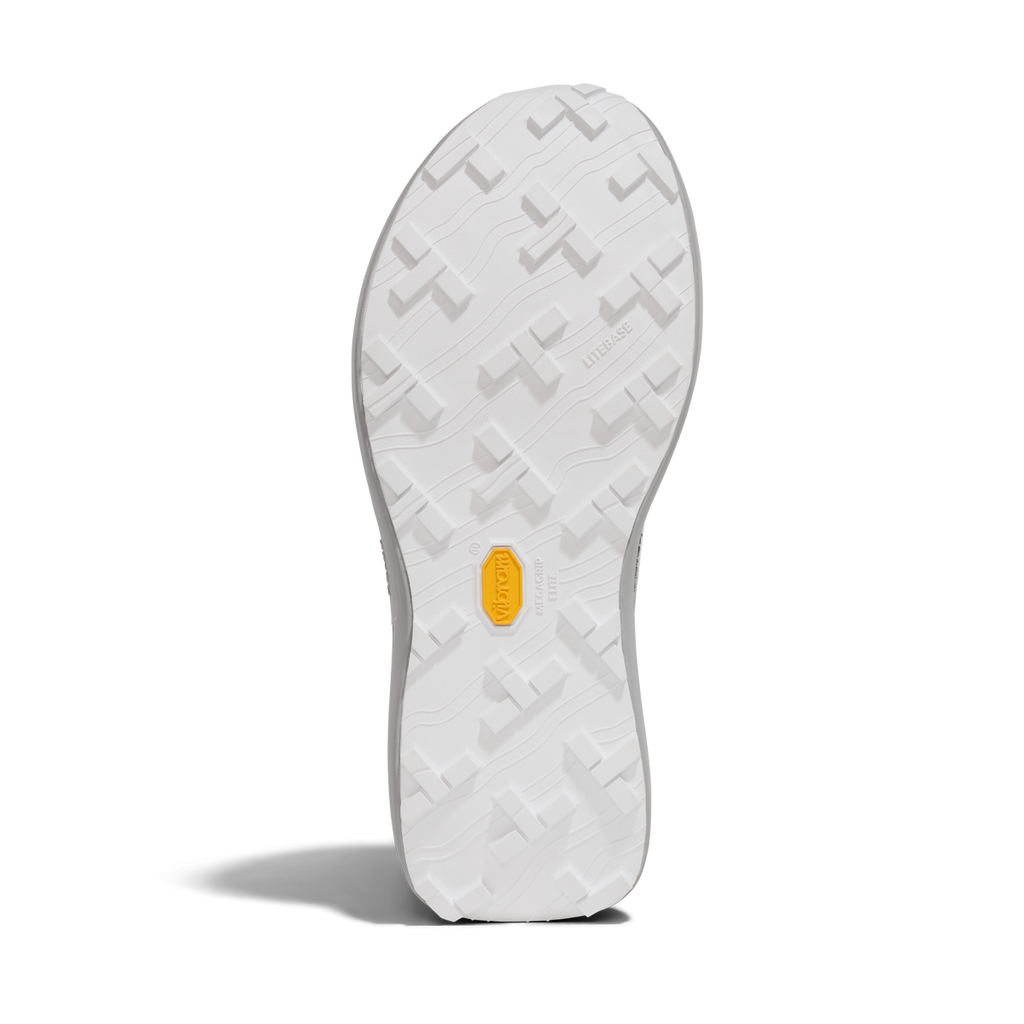 005 - Women Sneaker